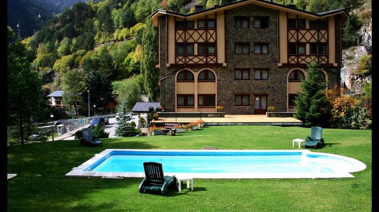 <b>Hotel Xalet Verdu Pool</b>. Images powered by <a href="https://www.leonardoworldwide.com/" title="Leonardo Worldwide" target="_blank">Leonardo</a>.