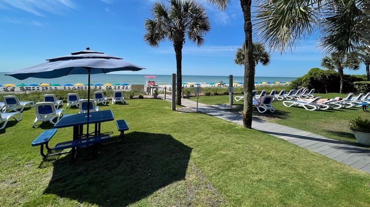 Grande Shores Ocean Resort Exterior