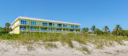 Tuckaway Shores Resort Exterior