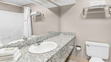 Red Roof Inn & Suites Lexington-Hamburg Room