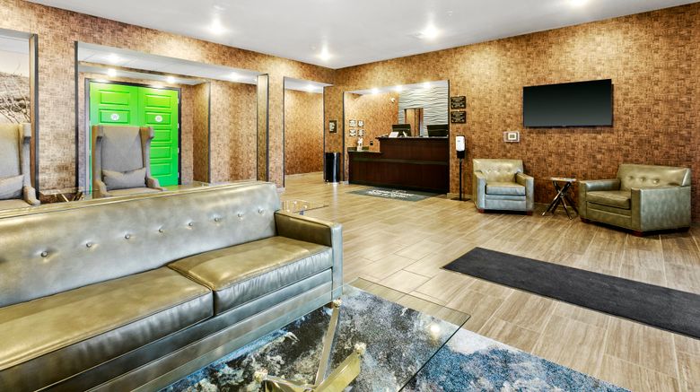 <b>Cobblestone Hotel & Suites Lobby</b>. Images powered by <a href="https://www.leonardoworldwide.com/" title="Leonardo Worldwide" target="_blank">Leonardo</a>.