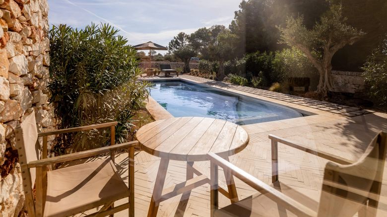 <b>Cap Menorca Pool</b>. Images powered by <a href="https://www.leonardoworldwide.com/" title="Leonardo Worldwide" target="_blank">Leonardo</a>.