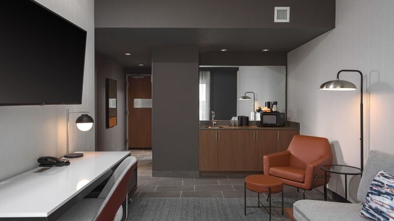 <b>Courtyard by Marriott Smyrna Room</b>. Images powered by <a href="https://www.leonardoworldwide.com/" title="Leonardo Worldwide" target="_blank">Leonardo</a>.