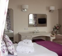 Redcliffe Hotel Room