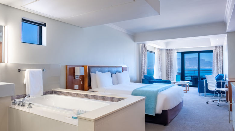 <b>Blaauwberg Beach Hotel Room</b>. Images powered by <a href="https://www.leonardoworldwide.com/" title="Leonardo Worldwide" target="_blank">Leonardo</a>.