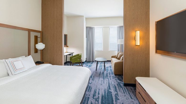 <b>Fairfield Inn & Stes Des Moines Downtown Suite</b>. Images powered by <a href="https://www.leonardoworldwide.com/" title="Leonardo Worldwide" target="_blank">Leonardo</a>.