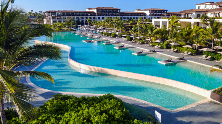 Lopesan Costa Bavaro Resort Spa & Casino Exterior