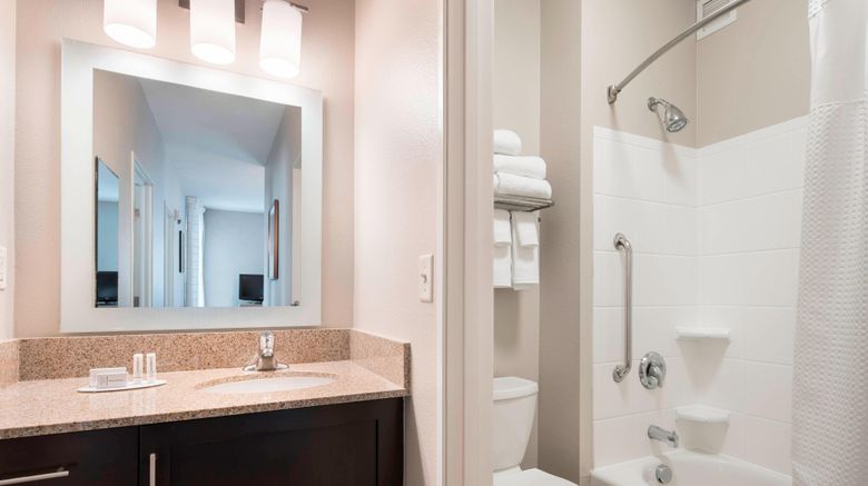 <b>TownePlace San Diego Carlsbad/Vista Room</b>. Images powered by <a href="https://www.leonardoworldwide.com/" title="Leonardo Worldwide" target="_blank">Leonardo</a>.