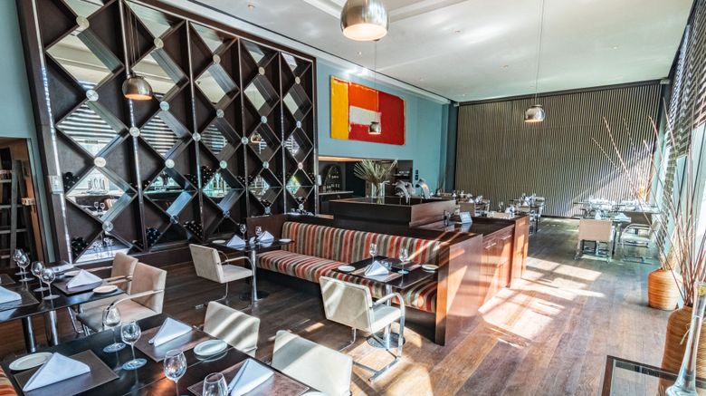 <b>Four Points by Sheraton Los Angeles Restaurant</b>. Images powered by <a href="https://www.leonardoworldwide.com/" title="Leonardo Worldwide" target="_blank">Leonardo</a>.
