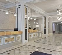 Wyndham Canterbury at San Francisco Lobby