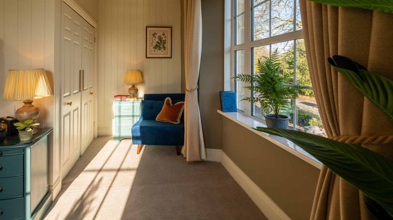 <b>The Cotswold Gateway Hotel Suite</b>. Images powered by <a href="https://www.leonardoworldwide.com/" title="Leonardo Worldwide" target="_blank">Leonardo</a>.