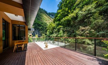 Pushine Jinfoshan Resort Hotel