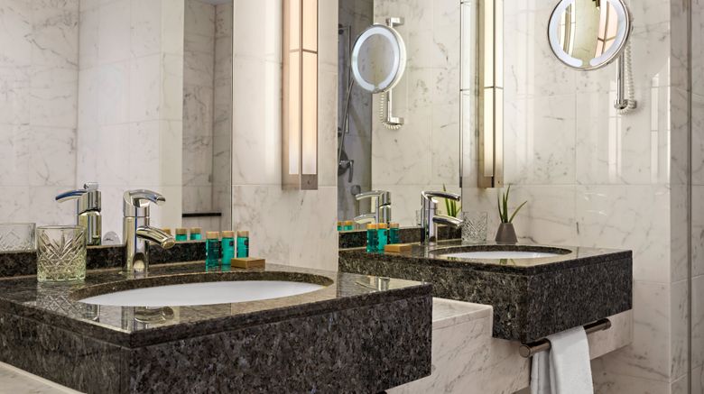 <b>Crowne Plaza Berlin City Centre Room</b>. Images powered by <a href="https://www.leonardoworldwide.com/" title="Leonardo Worldwide" target="_blank">Leonardo</a>.