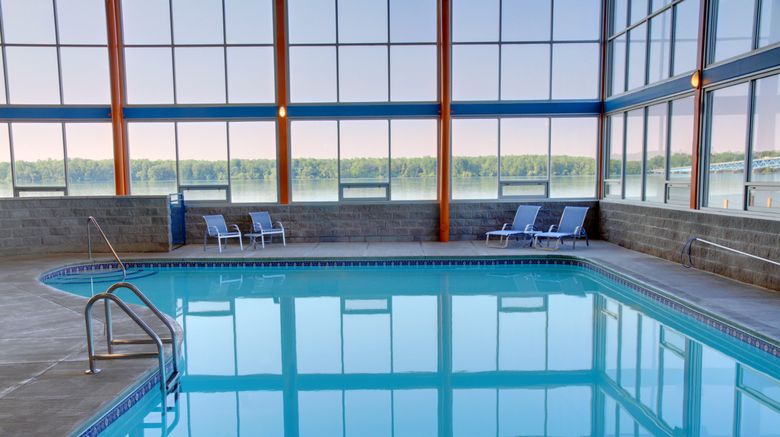 <b>Crowne Plaza Niagara Falls Pool</b>. Images powered by <a href="https://www.leonardoworldwide.com/" title="Leonardo Worldwide" target="_blank">Leonardo</a>.