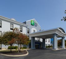 Holiday Inn Express Hotel & Suites Exterior