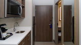 Holiday Inn Express Hotel & Suites Suite
