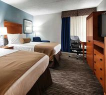 V Hotel Dayton South Room