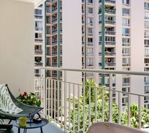 Romer House Waikiki Room