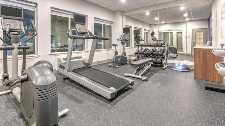 Holiday Inn Express Marshall Health Club