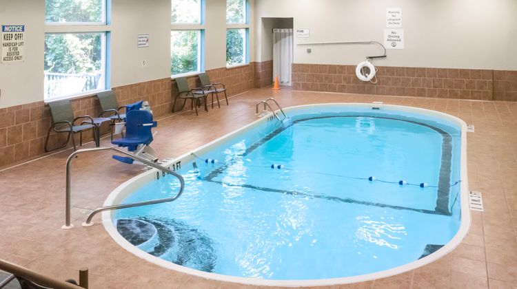 Holiday Inn Express Pool