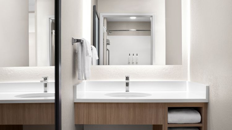 SpringHill Suites by Marriott Fairbanks Room