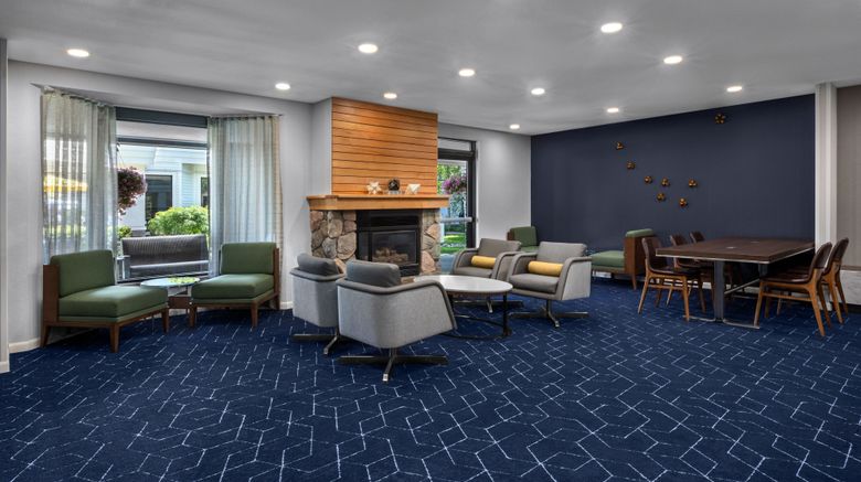<b>Courtyard by Marriott Anchorage Airport Lobby</b>. Images powered by <a href="https://www.leonardoworldwide.com/" title="Leonardo Worldwide" target="_blank">Leonardo</a>.