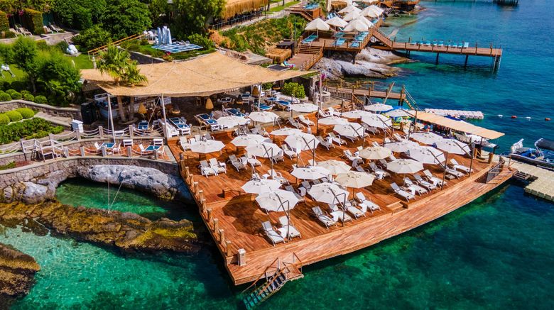 <b>Caresse, a Luxury Collection Resort/Spa Recreation</b>. Images powered by <a href="https://www.leonardoworldwide.com/" title="Leonardo Worldwide" target="_blank">Leonardo</a>.