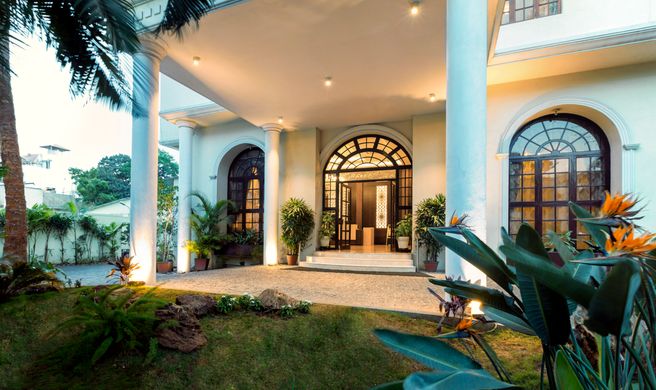 The Grand Magrath Exterior
