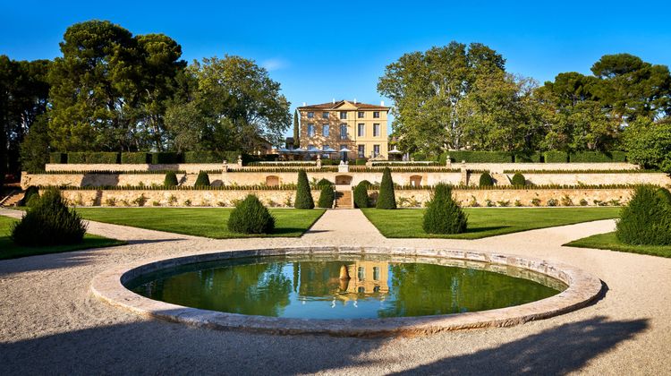 Chateau de la Gaude Exterior
