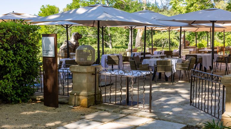 <b>Chateau de la Gaude Restaurant</b>. Images powered by <a href="https://www.leonardoworldwide.com/" title="Leonardo Worldwide" target="_blank">Leonardo</a>.