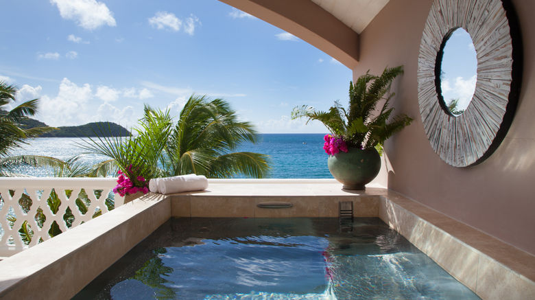 <b>Curtain Bluff Pool</b>. Images powered by <a href="https://www.leonardoworldwide.com/" title="Leonardo Worldwide" target="_blank">Leonardo</a>.