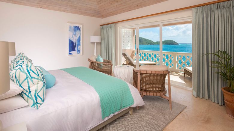 <b>Curtain Bluff Suite</b>. Images powered by <a href="https://www.leonardoworldwide.com/" title="Leonardo Worldwide" target="_blank">Leonardo</a>.