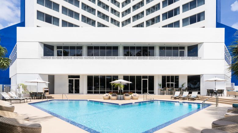 <b>Delta Hotels by Marriott West Palm Beach Pool</b>. Images powered by <a href="https://www.leonardoworldwide.com/" title="Leonardo Worldwide" target="_blank">Leonardo</a>.
