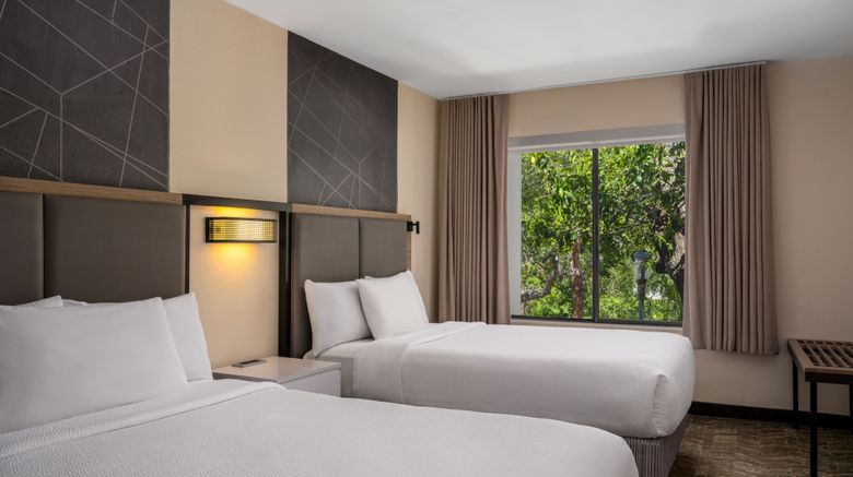 <b>SpringHill Suites Sarasota Bradenton Suite</b>. Images powered by <a href="https://www.leonardoworldwide.com/" title="Leonardo Worldwide" target="_blank">Leonardo</a>.