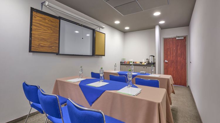 City Express Junior by Marriott Meeting