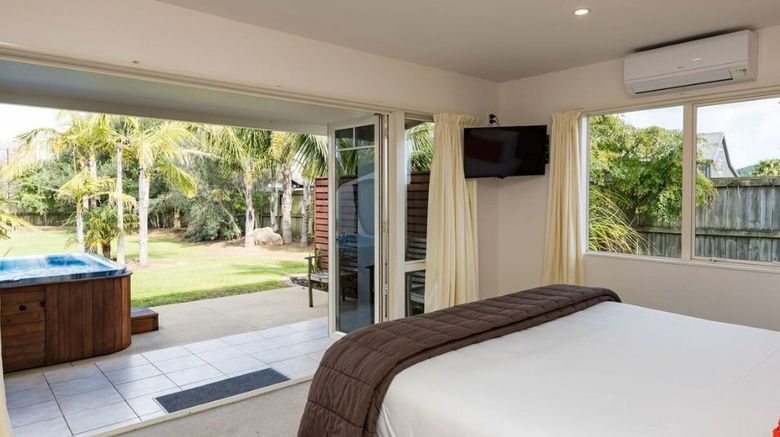 <b>Taipa Beach Resort Suite</b>. Images powered by <a href="https://www.leonardoworldwide.com/" title="Leonardo Worldwide" target="_blank">Leonardo</a>.
