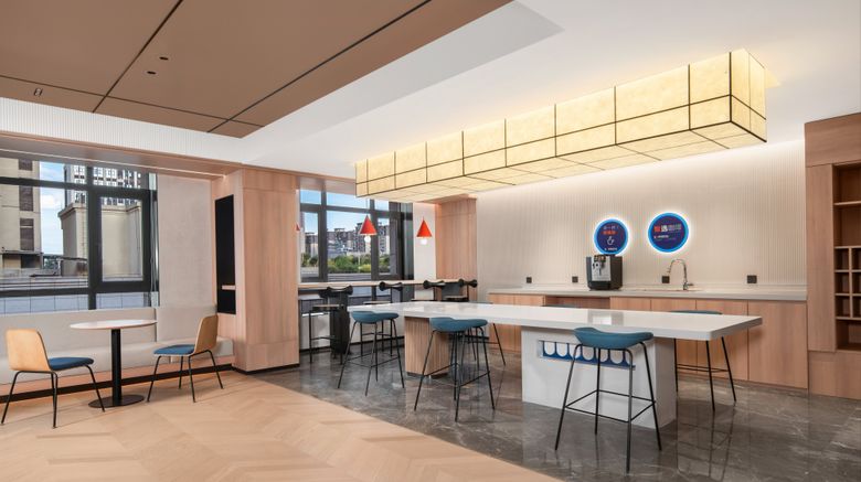 <b>Holiday Inn Express Chongqing Tongliang Restaurant</b>. Images powered by <a href="https://www.leonardoworldwide.com/" title="Leonardo Worldwide" target="_blank">Leonardo</a>.
