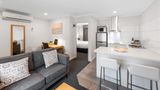 Fawkner Suites & Apartments Room