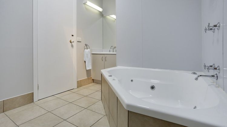 Great Ocean Road Inn Room