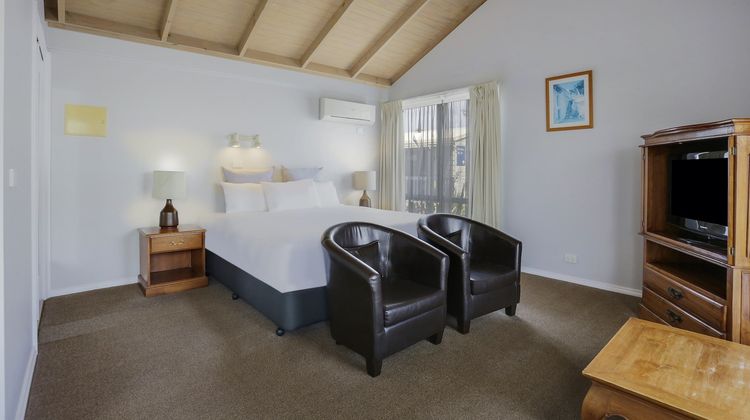 Great Ocean Road Inn Room