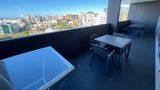 Honeysuckle Executive Apartments Room