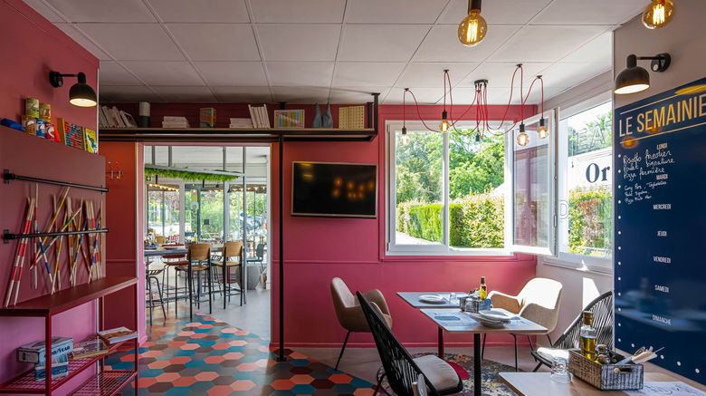 <b>B&B Hotel Orleans Nord Saran Lobby</b>. Images powered by <a href="https://www.leonardoworldwide.com/" title="Leonardo Worldwide" target="_blank">Leonardo</a>.