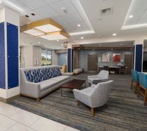 Holiday Inn Express & Suites China Lake Exterior