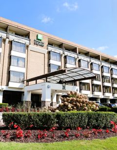 Holiday Inn Express-Detroit/Birmingham