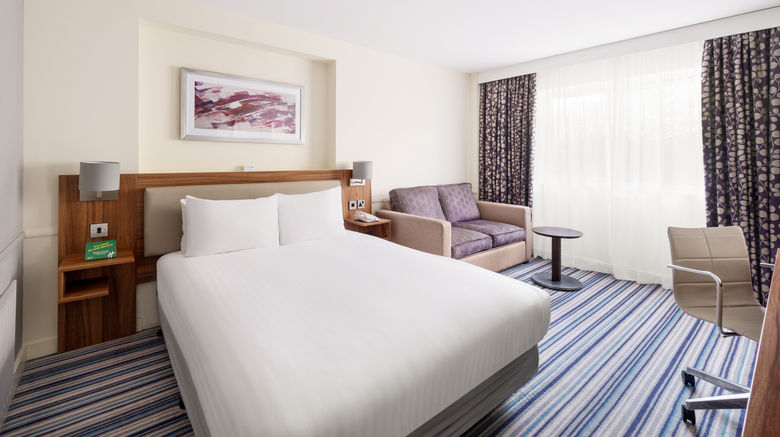 <b>Holiday Inn Colchester Room</b>. Images powered by <a href="https://www.leonardoworldwide.com/" title="Leonardo Worldwide" target="_blank">Leonardo</a>.