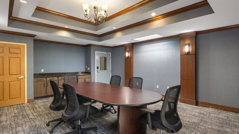 <b>Staybridge Suites Bentonville Meeting</b>. Images powered by <a href="https://www.leonardoworldwide.com/" title="Leonardo Worldwide" target="_blank">Leonardo</a>.