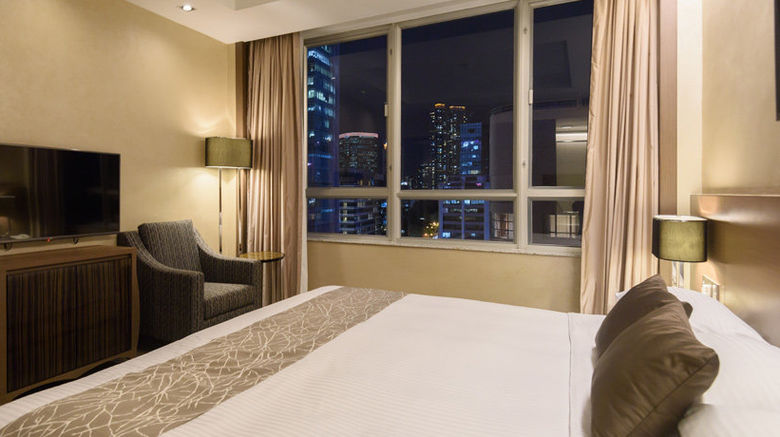 <b>The Salisbury - YMCA of Hong Kong Suite</b>. Images powered by <a href="https://www.leonardoworldwide.com/" title="Leonardo Worldwide" target="_blank">Leonardo</a>.