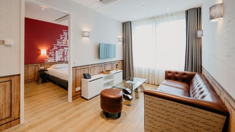 <b>Amsterdam Identity Apartments Room</b>. Images powered by <a href="https://www.leonardoworldwide.com/" title="Leonardo Worldwide" target="_blank">Leonardo</a>.