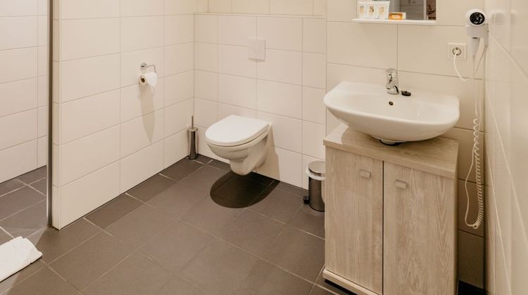 Amsterdam Identity Apartments Room