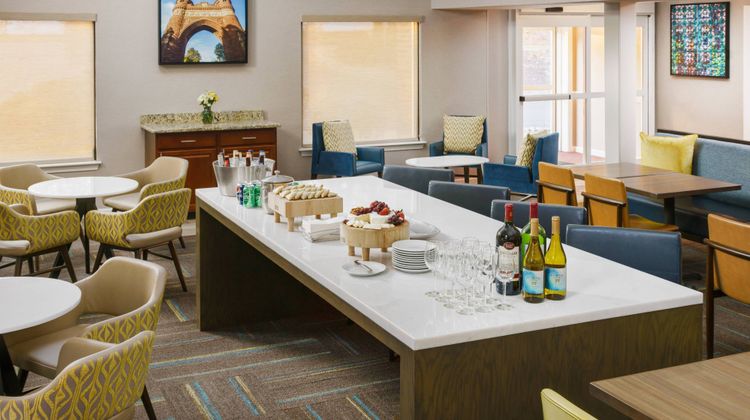 Residence Inn Hartford Windsor Restaurant